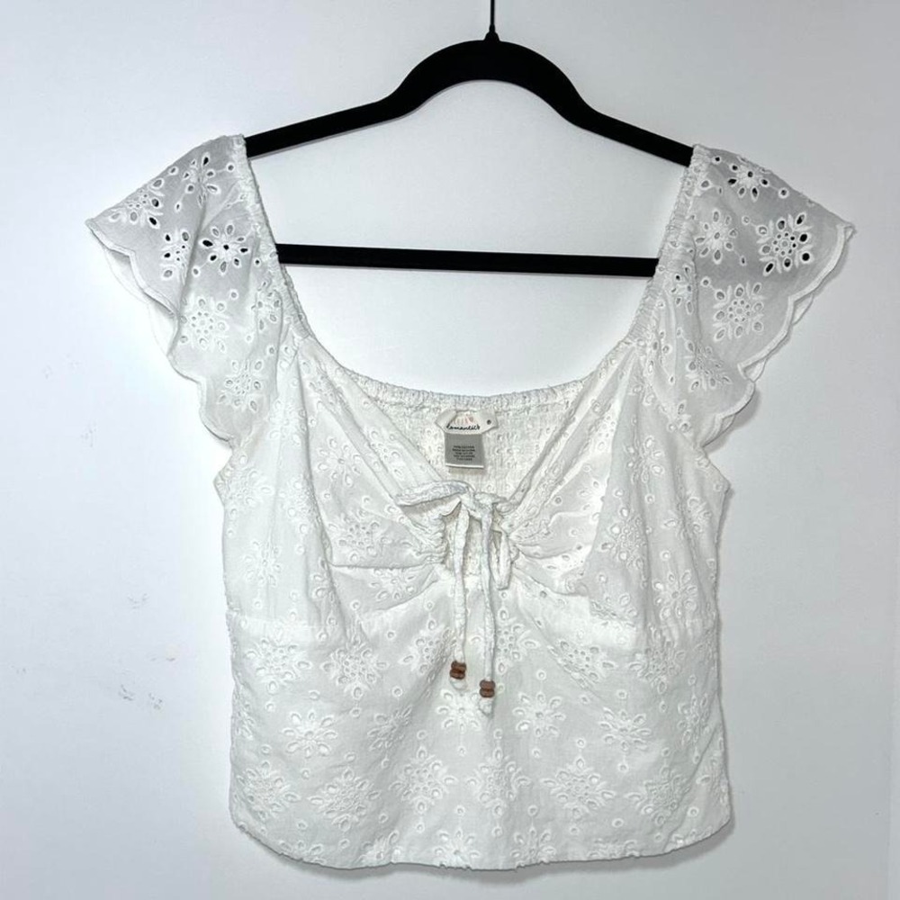 Urban Romantics‎ Eyelet Smocked White Blouse Size M